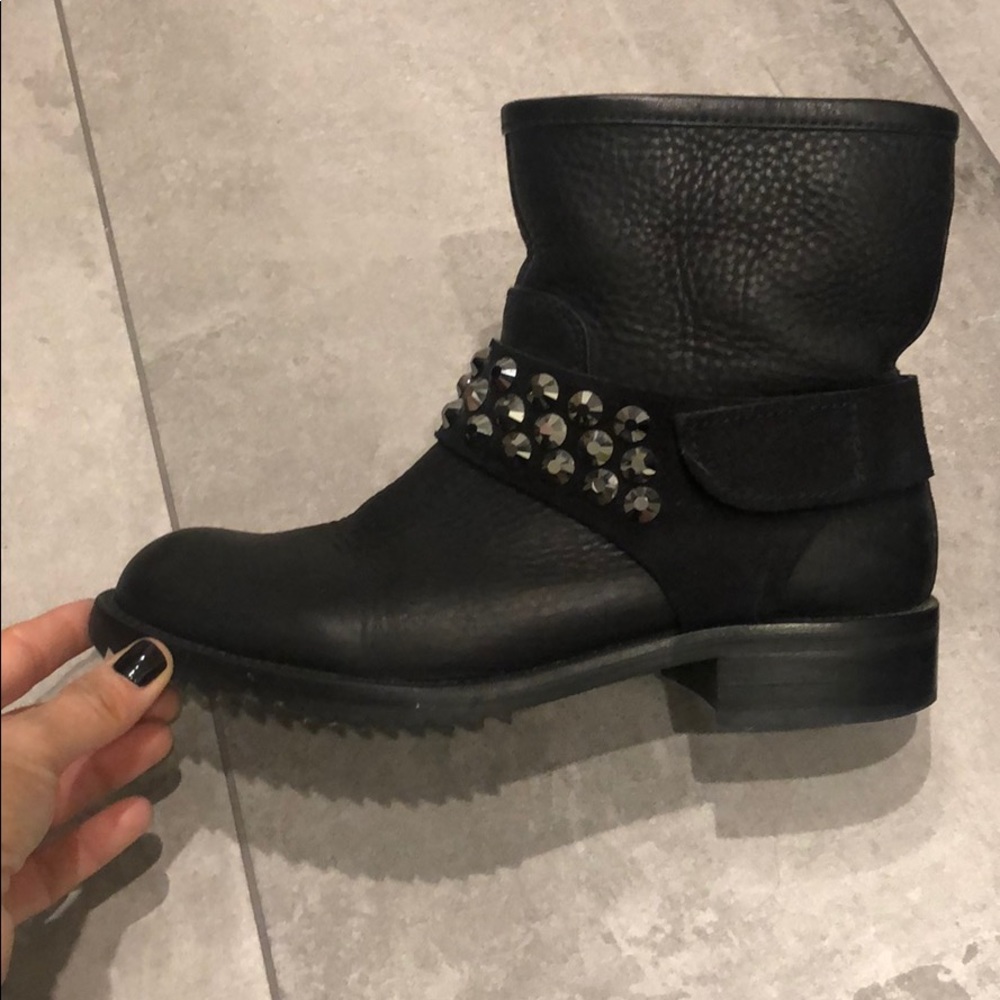 Great Condition - image 2